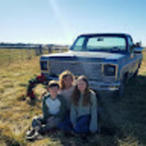 Meet your Posher, Loretta